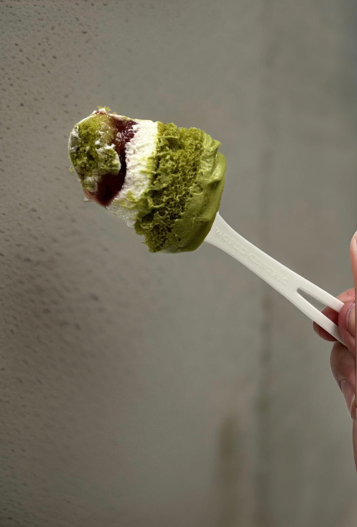 *** Fall Special: Matcha Strawberry Cake Cup