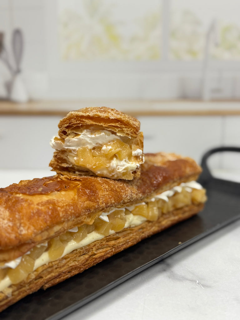 *** Thanksgiving Special: Apple "Strudel" Pie (Family Size) * Available 11/14 - 11/27 *